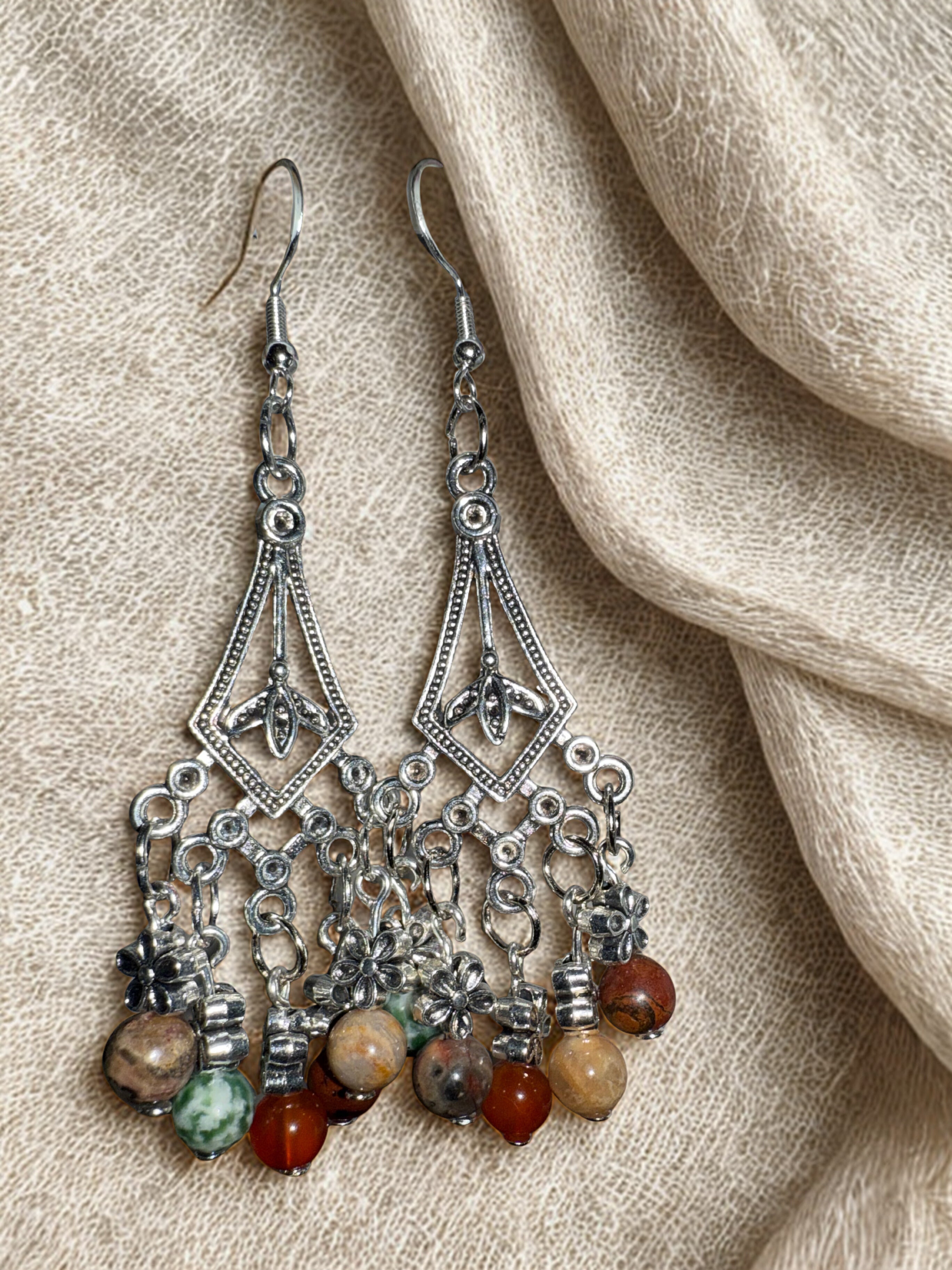 Whimsical Nature-Inspired Earrings – Flower Motif & Chains